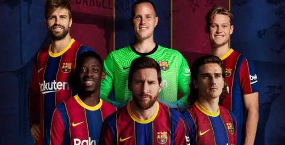Messi im Barça-Trikot der Saison 2020/21.