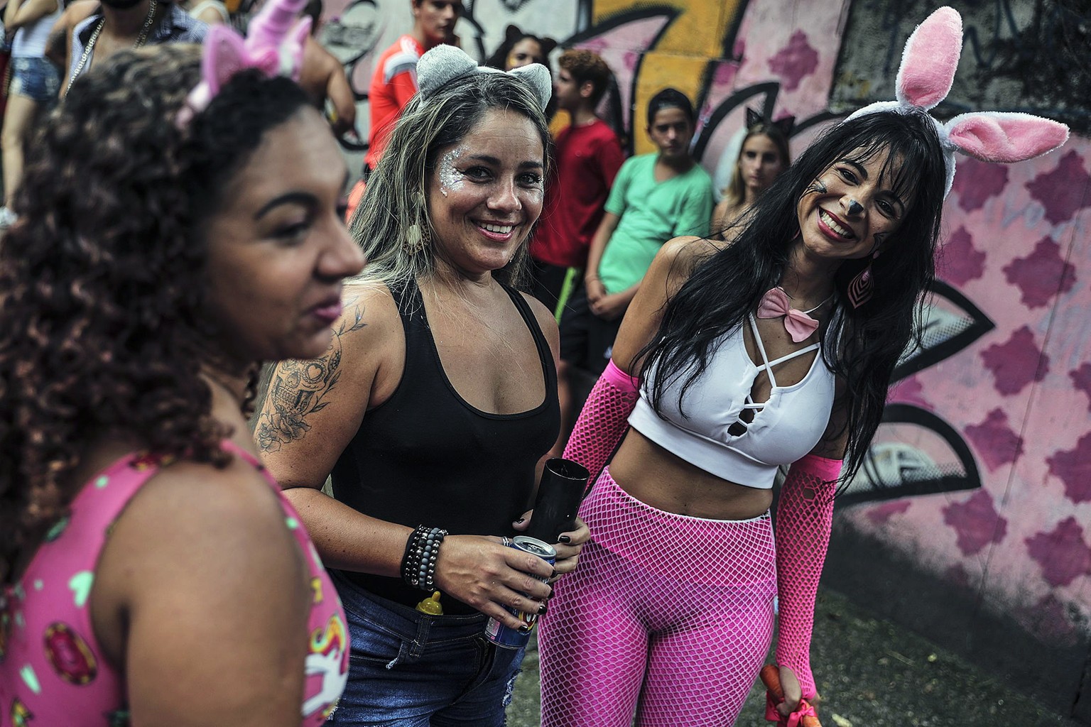 epa07377546 Revelers attend the &#039;Volta, Alice&#039; celebrations before Rio Carnival, in Rio de Janeiro, Brazil, 17 February 2019. The Carnival in Rio de Janeiro runs from 02 to 09 March 2019. EP ...
