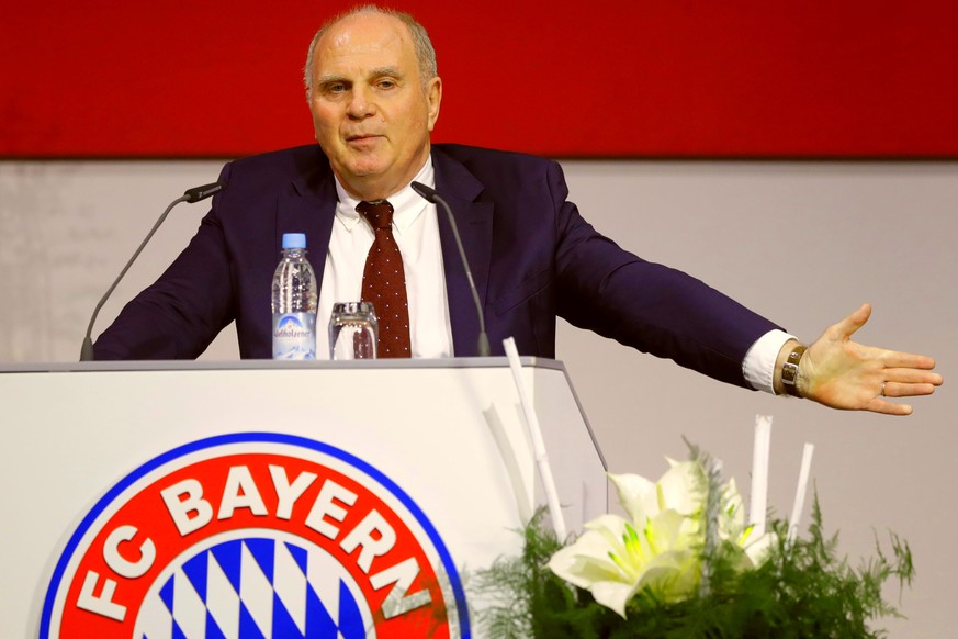 Uli Hoeness tritt als Bayern-Präsident zurück.