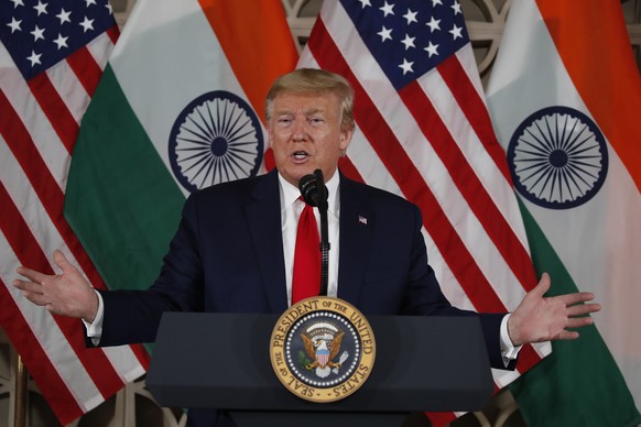 President Donald Trump speaks with business leaders at a roundtable event at Roosevelt House, Tuesday, Feb. 25, 2020, in New Delhi, India. (AP Photo/Alex Brandon)
Donald Trump.Narendra Modi.Melania Tr ...