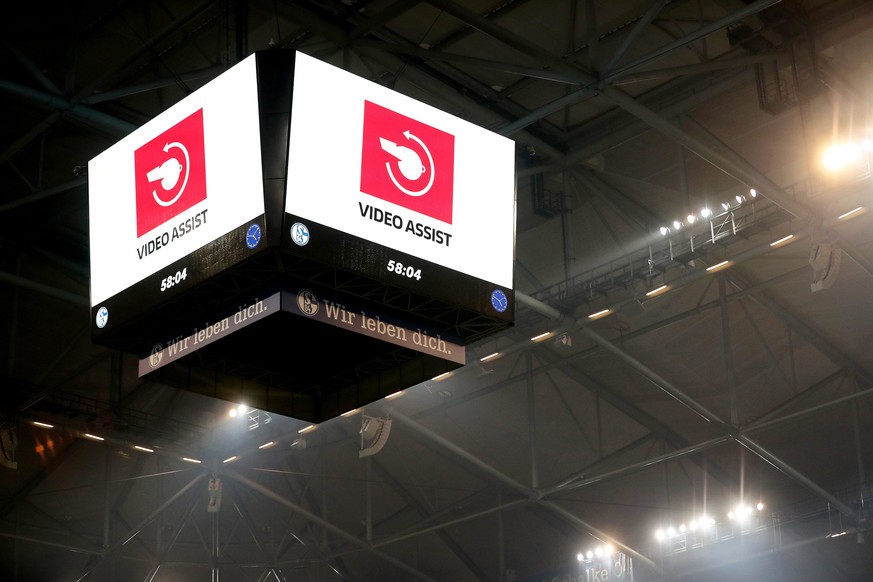 epa06295192 Video Assist appears on huge screens during the German Bundesliga soccer match between FC Schalke 04 and VfL Wolfsburg in Gelsenkirchen, Germany, 28 October 2017. EPA/FRIEDEMANN VOGEL EMBA ...