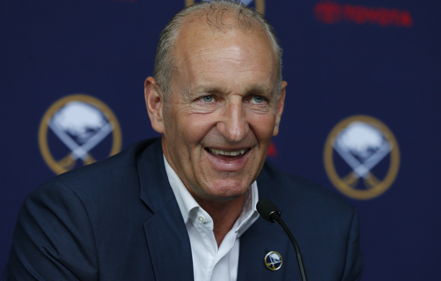 Buffalo Sabres head coach Ralph Krueger addresses the media during an NHL hockey introductory press conference Wednesday, June 5, 2019, in Buffalo N.Y. (AP Photo/Jeffrey T. Barnes)