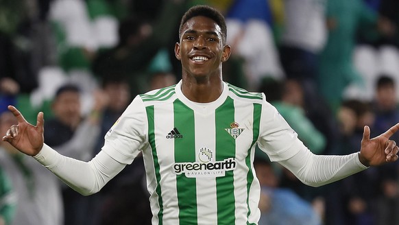 epa06610962 Betis&#039; midfielder Junior Hector Firpo celebrates after scoring a goal against Espanyol during the Primera Division Liga match between Real Betis and Espanyol at Benito Villamarin stad ...