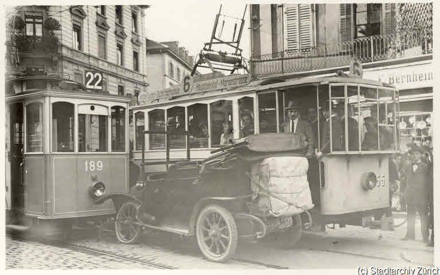 1920: Tram-Autokollision, Badenerstrasse