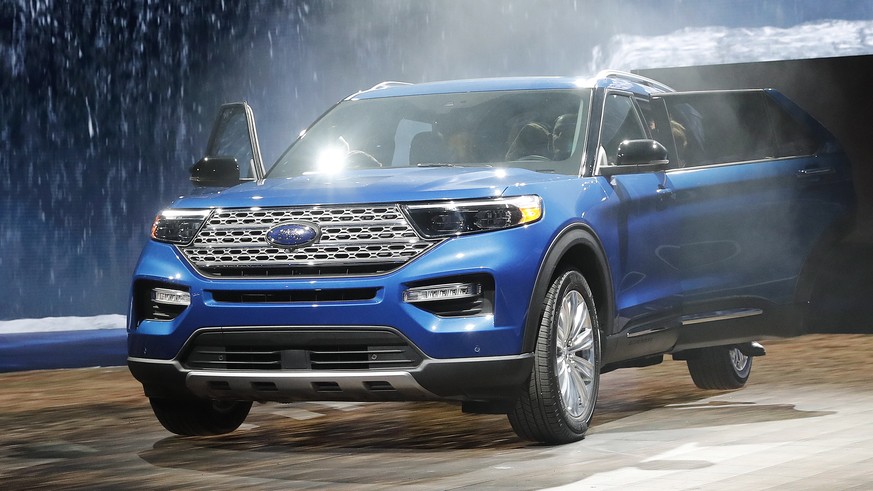 epa07283964 The new Ford Explorer Hybrid is introduced at the North American International Auto Show at Cobo Center in Detroit, Michigan, USA, 14 January 2019. The show offers media previews of vehicl ...