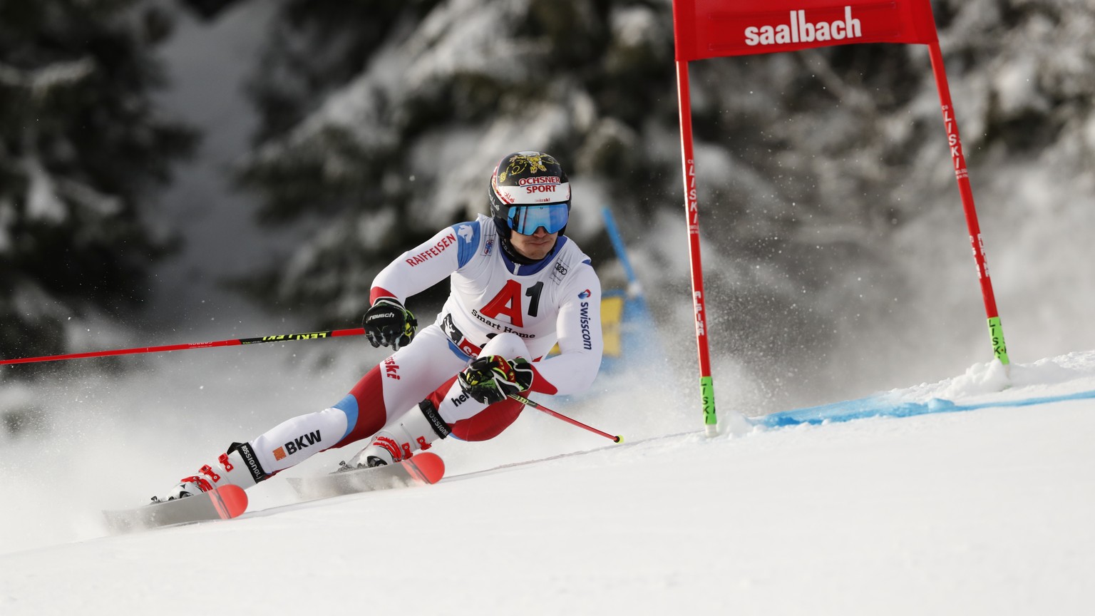 Switzerland&#039;s Loic Meillard speeds down the course during the first run of an alpine ski, men&#039;s World Cup giant slalom in Saalbach-Hinterglemm, Austria, Wednesday, Dec. 19, 2018 (AP Photo/Ga ...