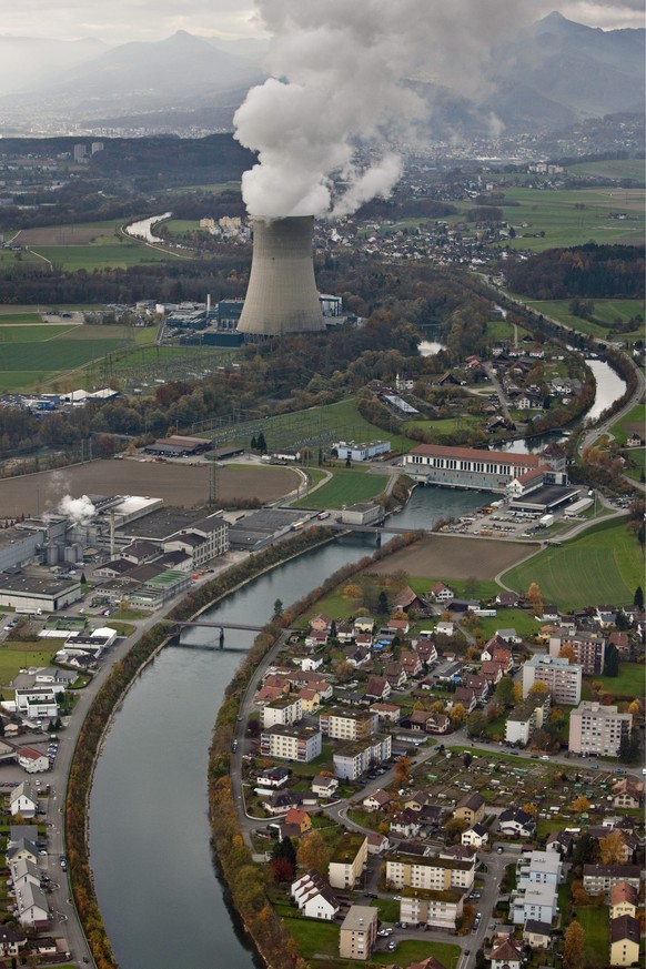 ZUM ENSI-BERICHT EINER ARBEITSGRUPPE ZU NOTFALLMASSNAHMEN IM FALLE EINER ATOMKATASTROPHE STELLEN WIR IHNEN AM DONNERSTAG, 5. JUNI 2014, FOLGENDES ARCHIVBILD ZUR VERFUEGUNG - Nuclear power plant &quot; ...