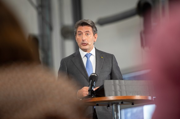 Roberto Cirillo, CEO der Schweizerischen Post, spricht waehrend einer Medienkonferenz, am Donnerstag, 22. August 2019 in Cadenazzo im Tessin. (KEYSTONE/Ti-Press/Elia Bianchi)