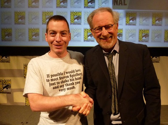 «Falls möglich, würde ich gerne Steven Spielberg treffen, nur um ihm die Hand zu schütteln und ihm für alles zu danken»