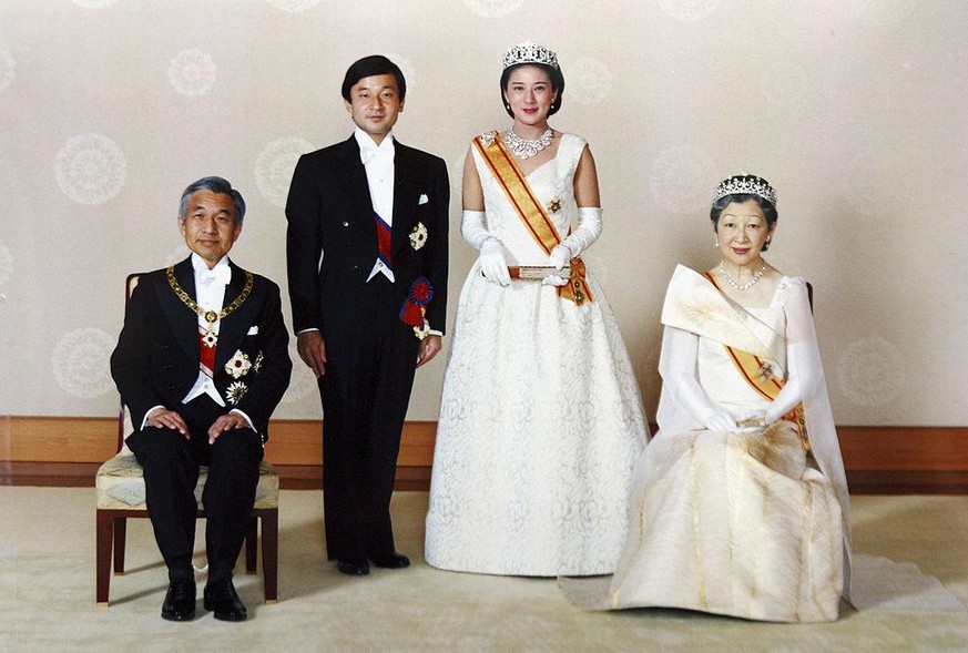 TOKYO - JUNE 9: (FILE PHOTO) In this handout photo from the Imperial Household Agency, Crown Prince Naruhito (2nd from L) of Japan and his wife Crown Princess Masako (2nd from R) pose with Emperor Aki ...