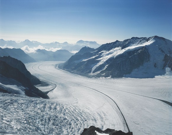 Blick auf den Aletschgletscher Ende der 80er Jahre. Heute zieht sich das «ewige Eis» über 30 Meter pro Jahr zurück.