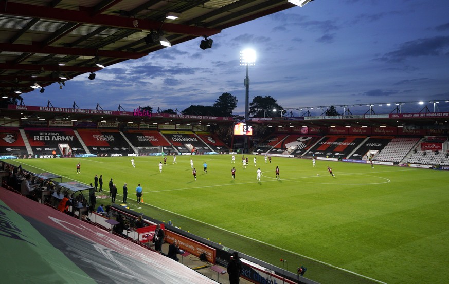 Play during the English Premier League soccer match between Bournemouth and Crystal Palace at Vitality Stadium in Bournemouth, England, Saturday, June 20, 2020. (AP Photo/Will Oliver,Pool)