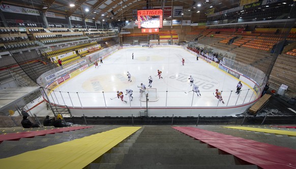 Das Meisterschaftsspiel der National League, zwischen den SCL Tigers und dem HC Fribourg-Gotteron, am Dienstag, 27. Oktober 2020, im Ilfisstadion in Langnau wird wegen der Coronabeschraenkungen als Ge ...