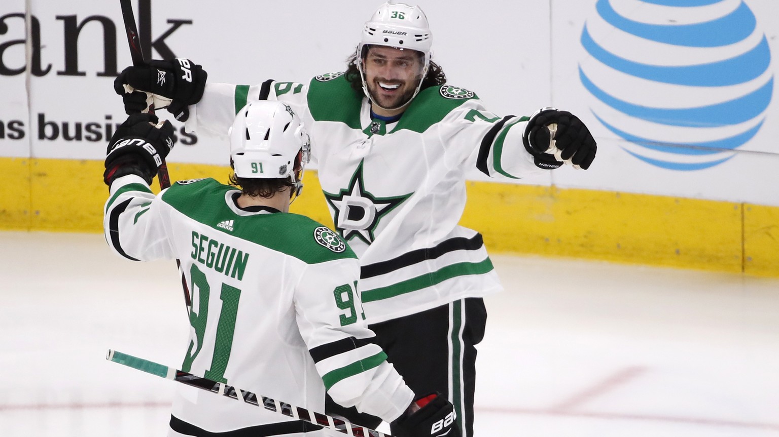 Dallas Stars&#039; Mats Zuccarello celebrates with teammate Tyler Seguin (91) after his goal during the second period of an NHL hockey game against the Chicago Blackhawks Sunday, Feb. 24, 2019, in Chi ...