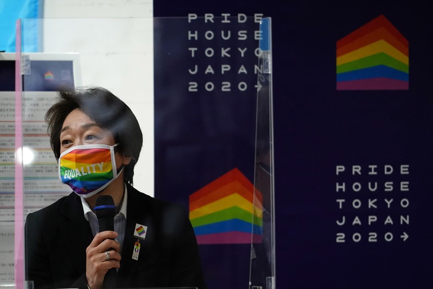 epa09162927 Tokyo 2020 Organizing Committee President Seiko Hashimoto speaks to representatives at Pride House Tokyo Legacy in Tokyo, Japan, 27 April 2021. EPA/EUGENE HOSHIKO / POOL