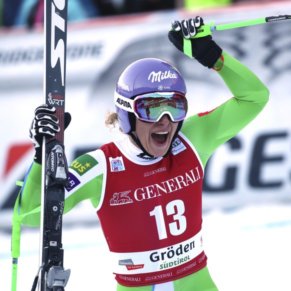 Slovenia&#039;s Ilka Stuhec celebrates at the finish area during a ski World Cup Women&#039;s Downhill, in Val Gardena, Italy, Tuesday, Dec. 18, 2018. (AP Photo/Alessandro Trovati)