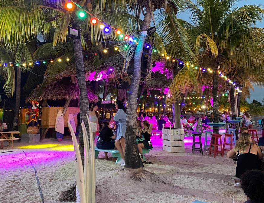 Wet &amp; Wild Beach bar am Mambo Beach, Willemstad Curaçao
