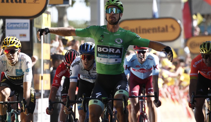 epa07708098 Slovakia&#039;s Peter Sagan of Bora Hansgrohe team celebrates his win after crossing the finish line following the 5th stage of the 106th edition of the Tour de France cycling race over 17 ...