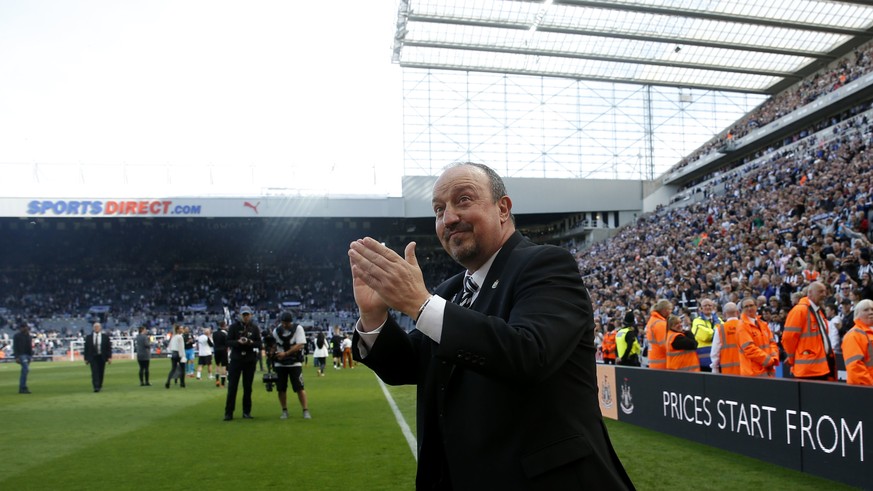 Newcastle United manager Rafael Benitez applauds the fans after the English Premier League soccer match between Newcastle United and Chelsea at St James&#039; Park, in Newcastle, England, Sunday May 1 ...