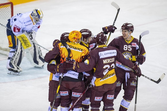 Les joueurs du club genevois, laissent eclater leur joie, lors du match du championnat suisse de hockey sur glace de National League LNA, entre le Geneve Servette HC et le HEV Zoug, ce vendredi 21 fev ...