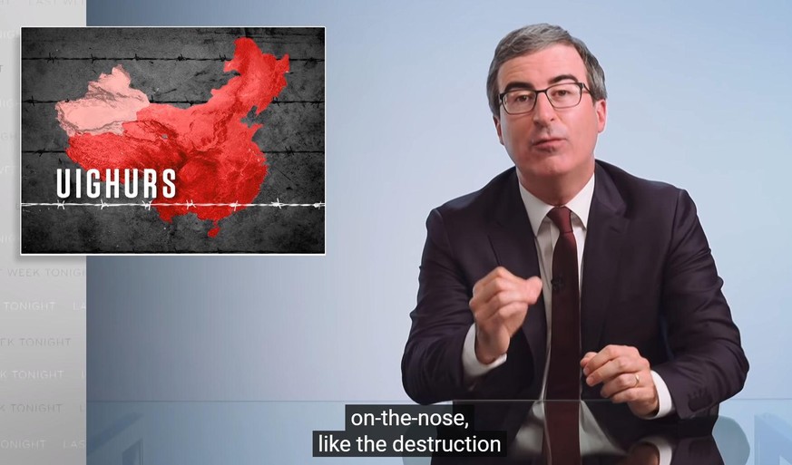 John Oliver behandelt in seinem letzten Video die «kulturelle Auslöschung» der Uiguren.