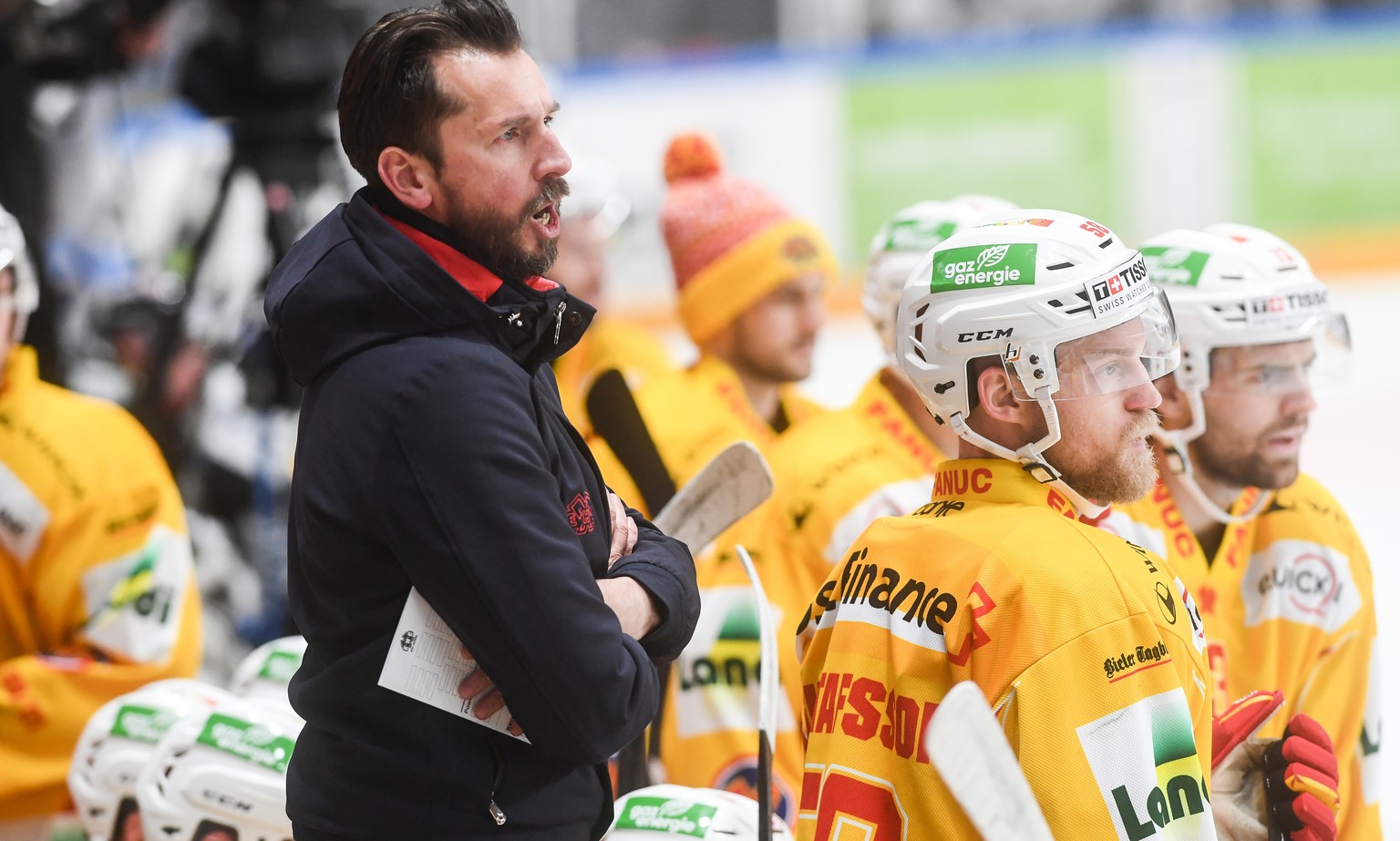 Biel&#039;s Head Coach Lars Leuenberger, during the preliminary round game of National League A (NLA) Swiss Championship 2020/21 between HC HC Lugano and EHCB Bienne at the ice stadium Corner Arena in ...