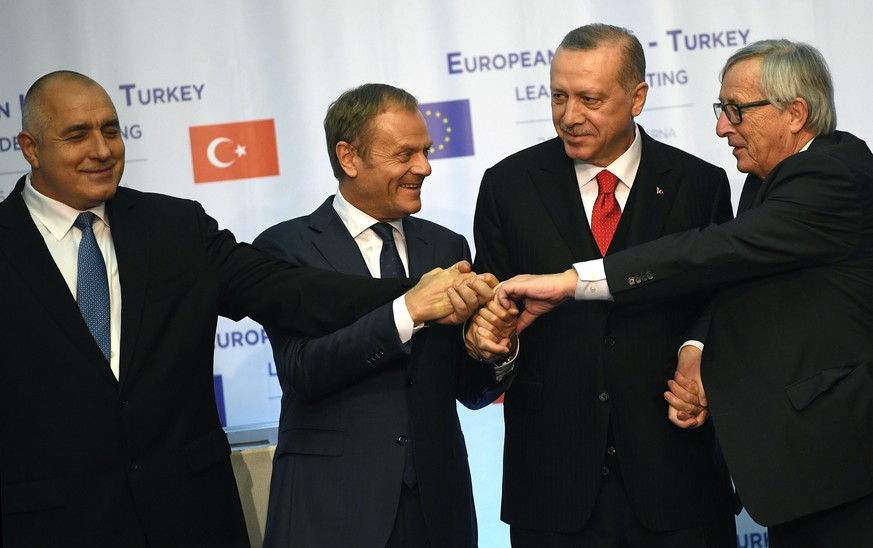 epa06631109 (L-R) Bulgarian Prime Minister Boyko Borissov , European Council President Donald Tusk, Turkish President Recep Tayyip Erdogan, and European Commission President Jean-Claude Juncker during ...