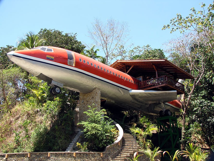 Flugzeughotel

https://www.costaverde.com/