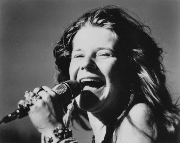 US singer Janis Joplin performs in this 1969 photo. Joplin&#039;s new album &quot;The Essential Janis Joplin&quot; was released by Columbia-Legacy records. (KEYSTONE/AP Photo/Str)