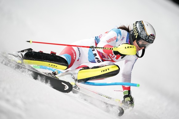 ABD0104_20200114 - FLACHAU - ÖSTERREICH: Wendy Holdener (SUI) im 1. Durchgang des Slaloms der Damen am Dienstag, 14. Jänner 2020 in Flachau. - FOTO: APA/GEORG HOCHMUTH