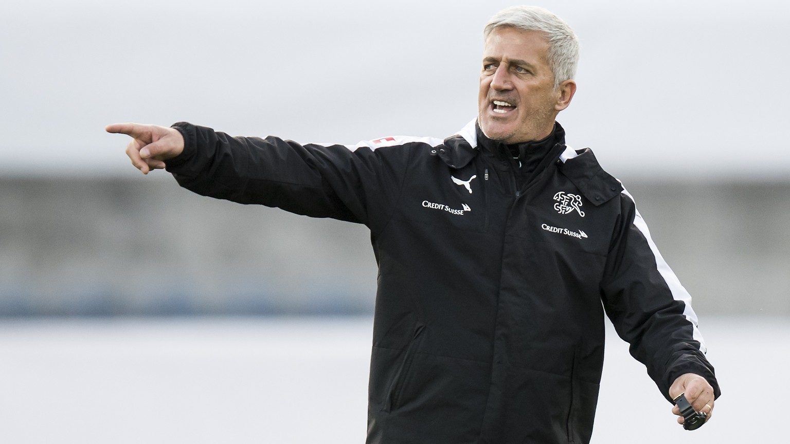 Swiss head coach Vladimir Petkovic, reacts during a training session of SwitzerlandÕs soccer national team, at the stade Olympique de la Pontaise stadium, in Lausanne, Switzerland, Thursday, March 23, ...