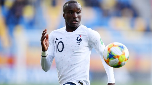 epa07600153 Moussa Diaby of France in action during the FIFA Under-20 World Cup 2019 group E match between France and Saudi Arabia in Gdynia, Poland, 25 May 2019. EPA/Marcin Gadomski POLAND OUT