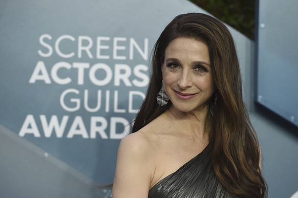 Marin Hinkle arrives at the 26th annual Screen Actors Guild Awards at the Shrine Auditorium &amp; Expo Hall on Sunday, Jan. 19, 2020, in Los Angeles. (Photo by Jordan Strauss/Invision/AP)
Marin Hinkle