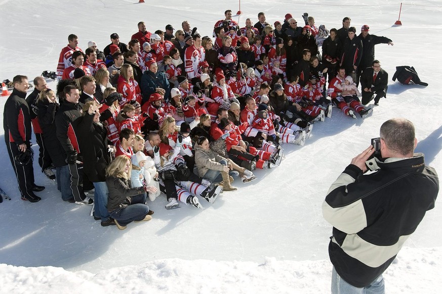 Das Team Canada reist jeweils mit Familien an und feiert in Davos.