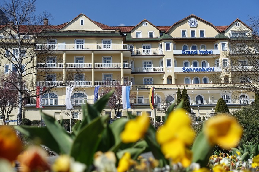 epa08338865 A general view shows the hotel Sonnenbichl in Garmisch-Partenkirchen, Germany, 02 April 2020. In the ongoing pandemic of the COVID-19 disease caused by the SARS-CoV-2 coronavirus, Thailand ...
