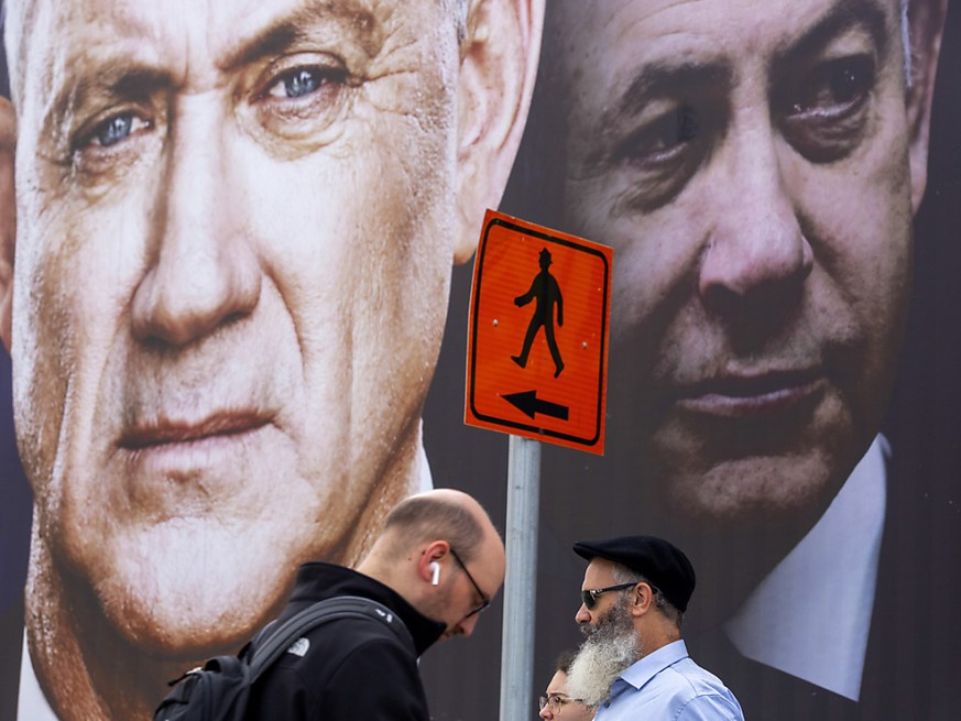 Im Kampf um die Macht im Staat Israel haben sich der Amtsinhaber, Benjamin Netanjahu (rechts), und sein Widersacher, Benny Gantz, nichts geschenkt. (Archivbild)