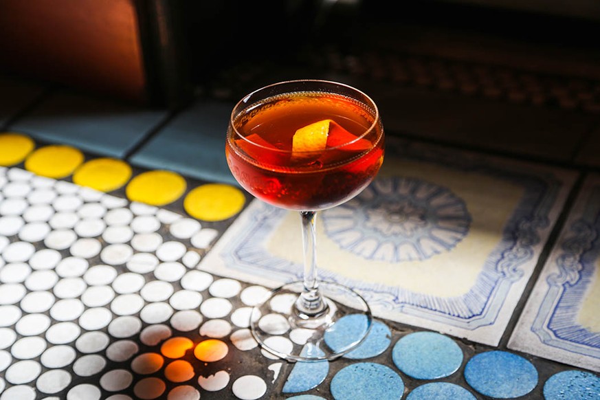 reverse manhattan cocktail bourbon vermouth trinken drinks alkohol https://imbibemagazine.com/inside-out/
