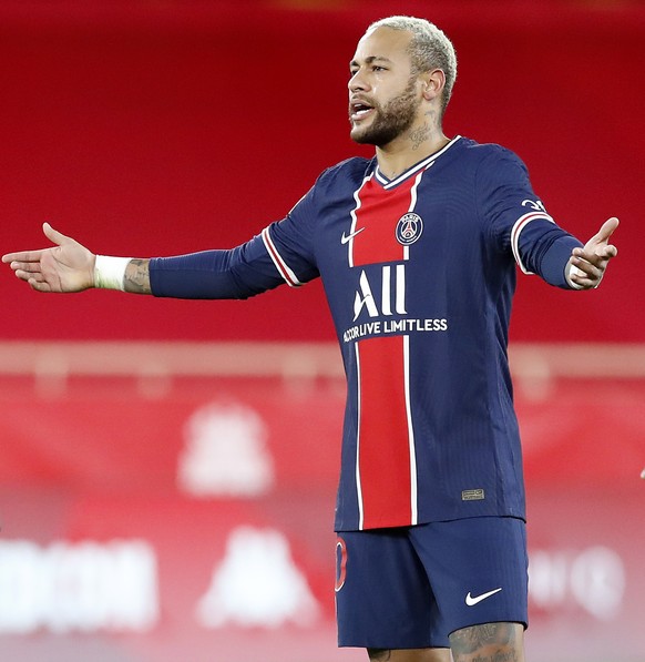 epa08832155 Neymar (C) of Paris Saint Germain reacts during the French Ligue 1 soccer match, AS Monaco vs Paris Saint Germain, at Stade Louis II, in Monaco, 20 November 2020. EPA/SEBASTIEN NOGIER