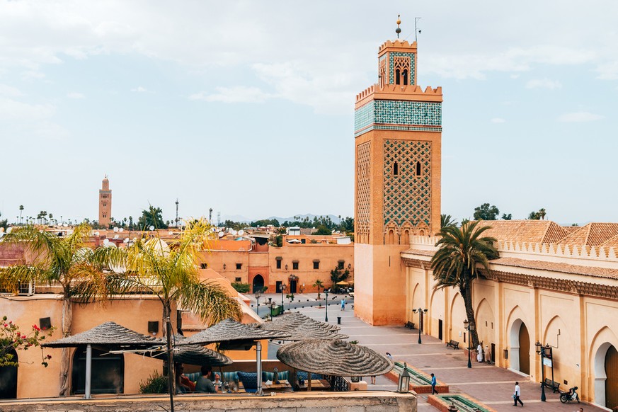Marrakesch, Marokko

https://www.shutterstock.com/de/image-photo/roof-views-marrakech-old-medina-city-664530187?src=j9sbXIy3YqVlOHtc2l3TKQ-2-0