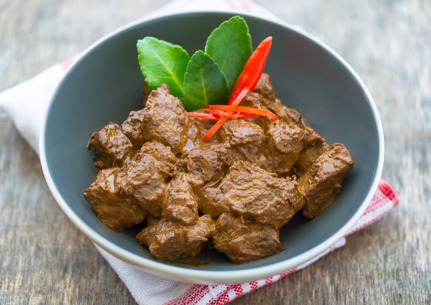 Beef rendang indonesien curry rindfleisch
