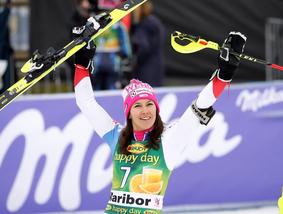epa07338231 Wendy Holdener of Switzerland celebrates after taking the third place in the women&#039;s Slalom race of the FIS Alpine Skiing World Cup in Maribor, Slovenia, 02 February 2019. EPA/ANTONIO ...