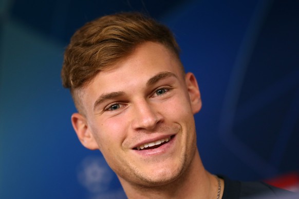 epa07974240 Bayern&#039;s Joshua Kimmich speaks during a press conference at the Club&#039;s training ground in Munich, Germany, 05 November 2019. Bayern Munich will face Olympiacos Piraeus? in their  ...