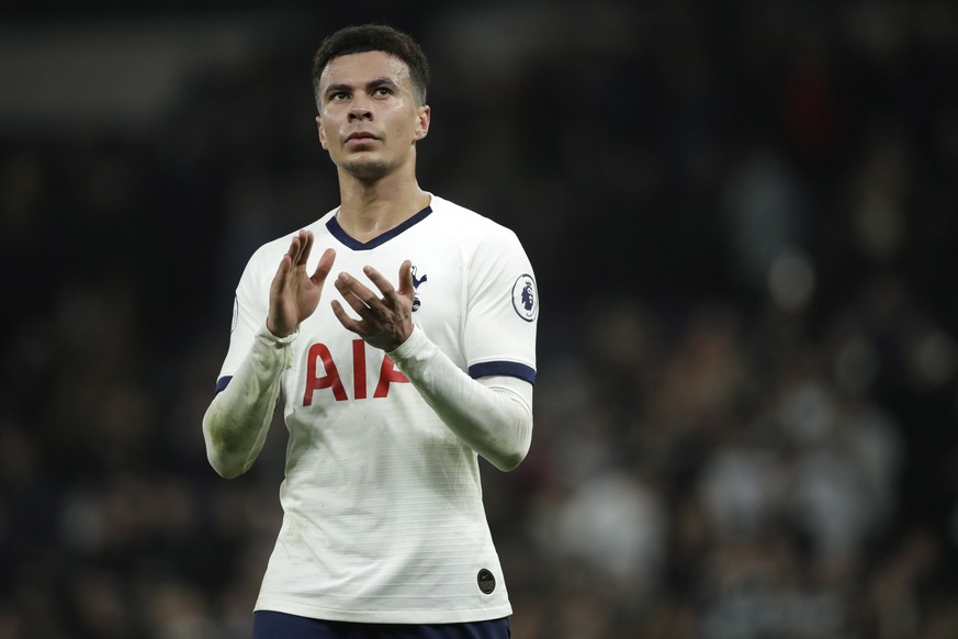 Tottenham&#039;s Dele Alli applauds fans after the end of the English Premier League soccer match between Tottenham Hotspur and Norwich City at the Tottenham Hotspur Stadium in London, England, Wednes ...