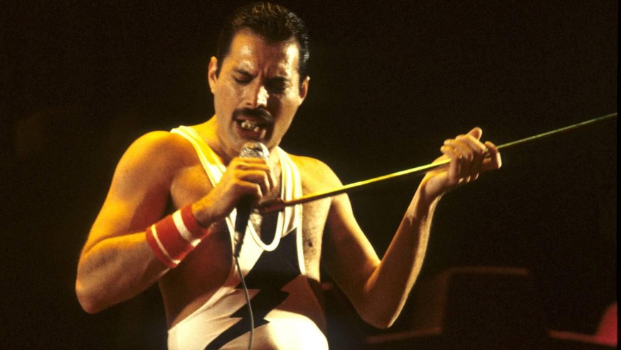 Bildnummer: 58087619 Datum: 07.09.1984 Copyright: imago/Future Image
Freddie Mercury (Queen) Queen Konzert der Works -Tour in der Londoner Wembley Arena Foto:xR.xKeuntjex/xFuturexImage People Kultur  ...