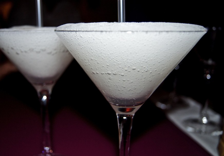 http://www.dishmaps.com/classic-frozen-daiquiri/13609 frozen daiquiri rum cocktail alkohol