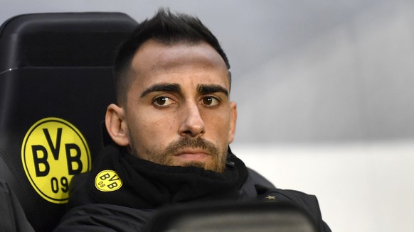 Dortmund&#039;s Paco Alcacer sits on the bench before the German soccer cup, DFB Pokal, second round match between Borussia Dortmund and Borussia Moenchengladbach in Dortmund, Germany, Wednesday, Oct. ...